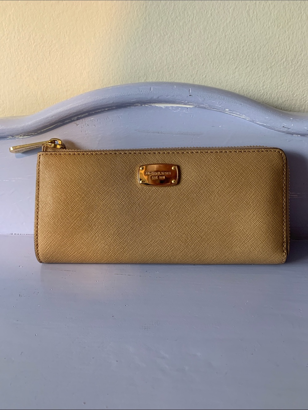NWOT Michael Khors Tan Wallet